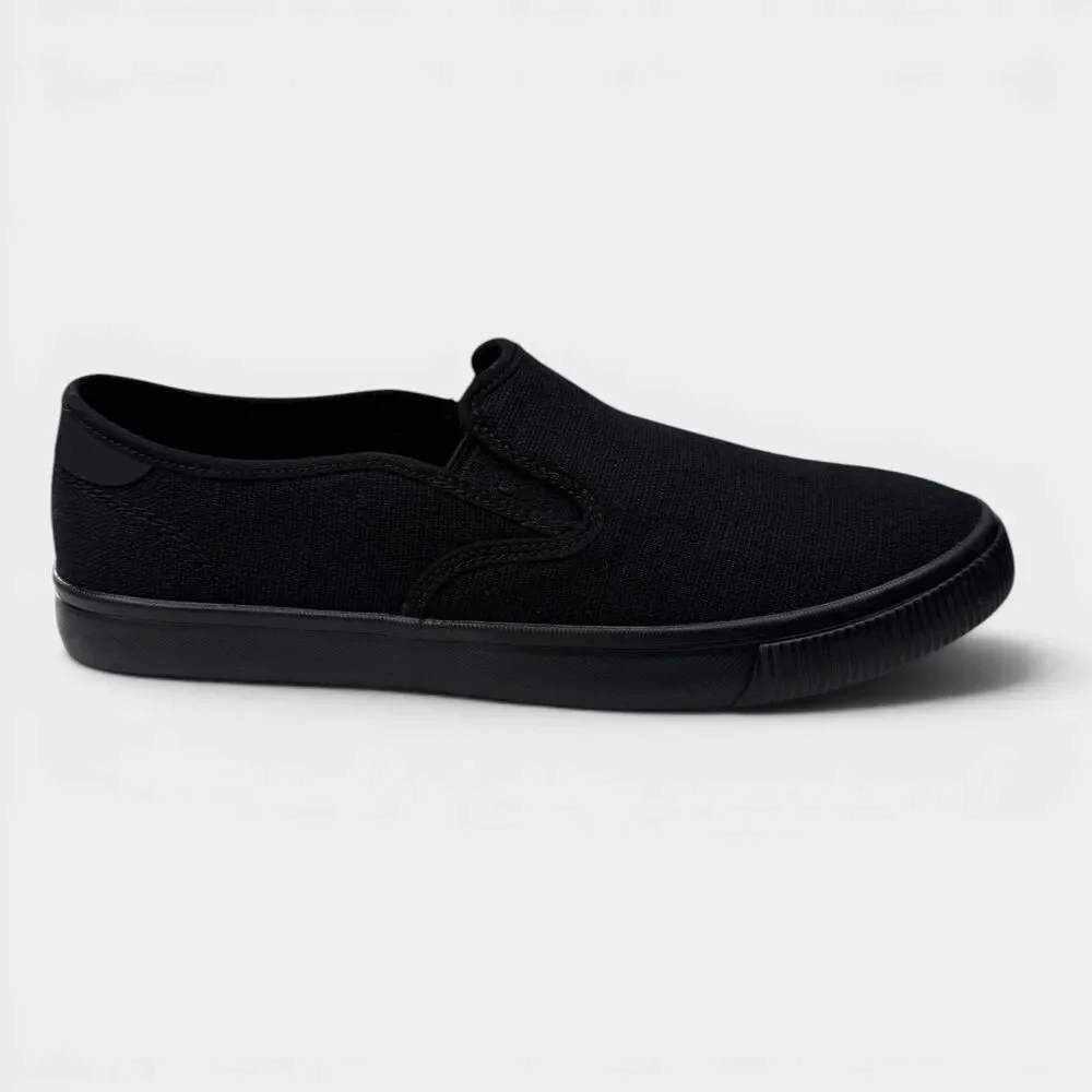 TOMS Baja Slip-On Triple Black Canvas Sneakers (10012504)